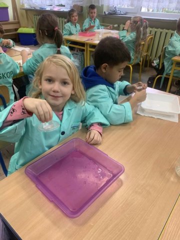 b_1024_768_0_00_images_2023_2024_Chmurka_Warsztaty_EKOSKOP_402612617_805944501333500_6952242977910734576_n